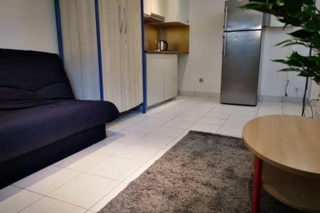 Charmant Studio Meuble 30 Min Paris, 5 Min Evry, Proche Aeroport Orly Ris-Orangis Eksteriør billede